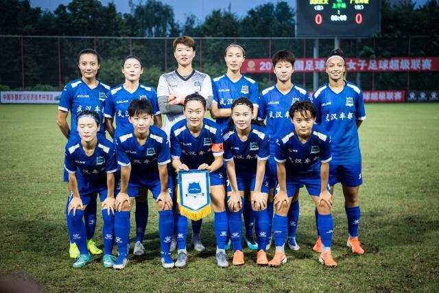 贴近职业赛事环境 2026钻石杯青少年网球挑战赛在苏州启幕